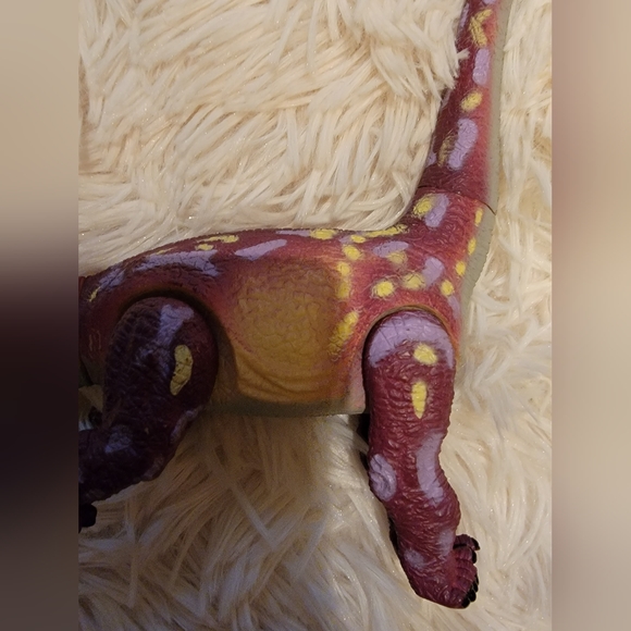 GeoWorld Poseable Brachiosaurus - GUC - Picture 7 of 11